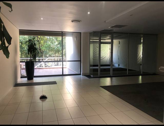542M² OFFICE TO LET IN SANDTON CENTRAL